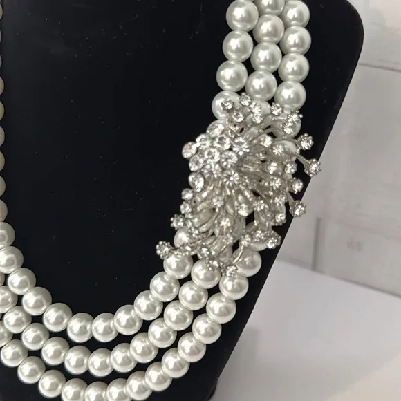 3 Strand Faux Pearl Necklace with Silver Crystal Brooch Rhinestone Bling - Picture 2 of 9